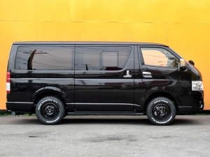 ハイエースバン車中泊　ディーゼル4WD　