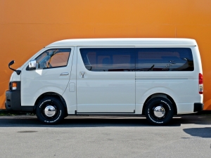 ハイエースワゴン10人乗りワゴン　車中泊できる街乗り仕様車