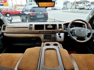 ハイエースワゴン10人乗りワゴン　車中泊できる街乗り仕様車