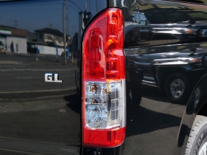 ハイエースワゴン新車コンプリート　ハイエースワゴン２ＷＤ
