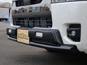 ハイエースバンディーゼル4WD　車中泊　跳ね上げ式ベッドキット