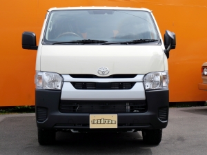 ハイエースバンDX　4WD　ディーゼル