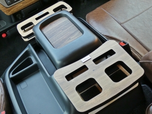 ハイエースワゴンflexdreamライトキャンピングカーFD-BOX W02
