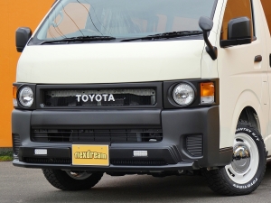 ハイエースバン新車アウトレットスパロン　4WD　ディーゼル　ライトキャンピングカー　丸目クラシック