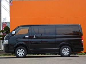 ハイエースバン新車　ディーゼル四駆　４ＷＤ