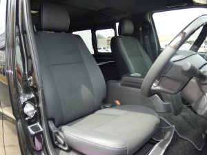 ハイエースバン新車　ディーゼル四駆　４ＷＤ