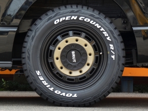 ハイエースバンディーゼル4WD　丸目換装FD-classicカスタム
