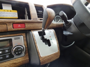 ハイエースバンディーゼル4WD　丸目換装FD-classicカスタム