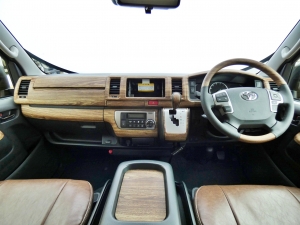 ハイエースバンディーゼル4WD　丸目換装FD-classicカスタム