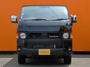 ハイエースバンディーゼル4WD　丸目換装FD-classicカスタム
