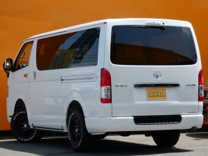ハイエースバン新車　ハイエースバン　S-GL　ディーゼル四駆