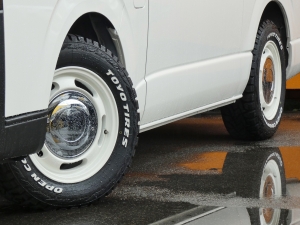 ハイエースバンディーゼル2WD　丸目換装FD-classicカスタム