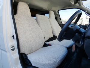 ハイエースバンDX　4WD　ディーゼル