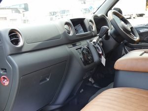 キャラバンキャラバン　NV350　E26　ベッドキット