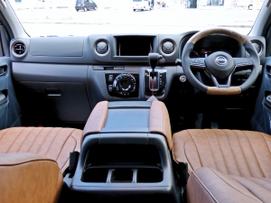 キャラバンキャラバン　NV350　E26　ベッドキット