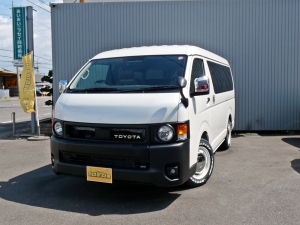 新車コンプリート　ハイエースワゴン２ＷＤ
