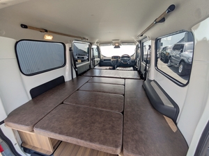 タウンエースタウンエース　新車コンプリート　MONOBOX