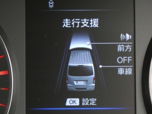 キャラバン新車キャラバン　カスタム　丸目クラシックカスタム