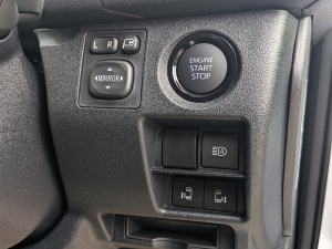 ハイエースバン９型S-GLダークプライム2　ディーゼル車