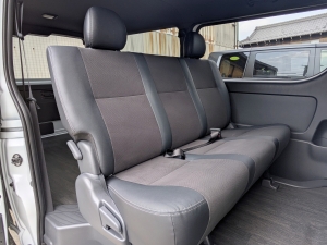ハイエースバン９型S-GLダークプライム2　ディーゼル車