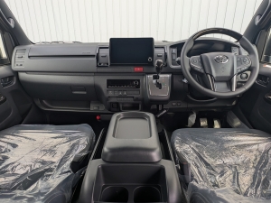 ハイエースバン改良後モデル　9型　ディーゼル2WD