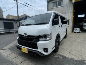ハイエースＷ１０人乗り　車中泊できる街乗り仕様車