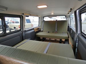 ハイエースバンMONOBOX車中泊　ライトキャンピングカー　MONOBOX