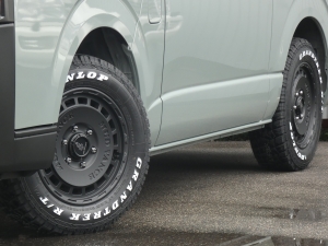 ハイエースバン新車ハイエースS-GL　FD-classic丸目カスタム　クラシックカスタム