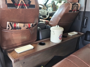 ハイエースバン安全装備追加 特別仕様車