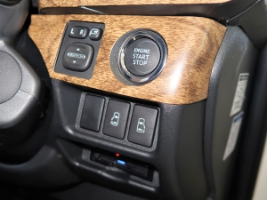 ハイエースバン安全装備追加 特別仕様車