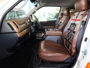 ハイエースバン安全装備追加 特別仕様車