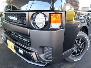 ハイエースバン丸目換装FD-classicカスタム