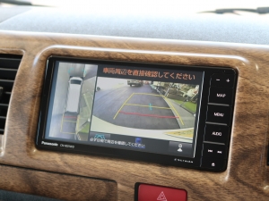 ハイエースバンDX　4WD　ディーゼル　丸目