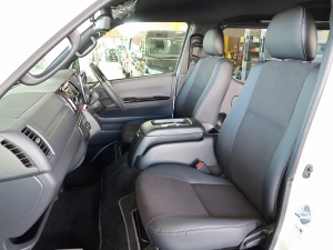ハイエースバン安全装備追加 特別仕様車　ディーゼル4駆