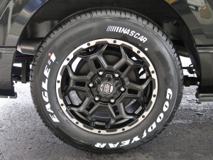 ハイエースバン 安全装備追加 特別仕様車