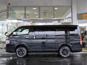 ハイエースバン 安全装備追加 特別仕様車