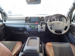 ハイエースバン安全装備追加 特別仕様車