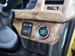 ハイエースバン安全装備追加 特別仕様車