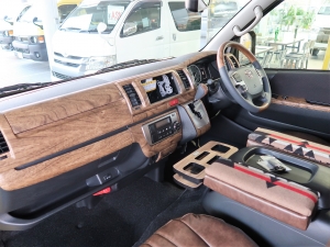 ハイエースバン安全装備追加 特別仕様車
