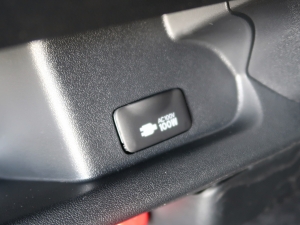 ハイエースバン 安全装備追加 特別仕様車
