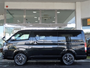 ハイエースバン 安全装備追加 特別仕様車