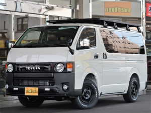 ハイエースバン丸目カスタム　　ネオクラシック