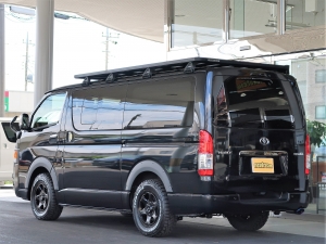 ハイエースバン特別仕様車ダークプライム2