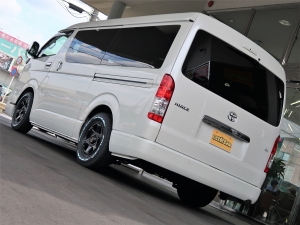 ハイエースワゴン新車コンプリート　ハイエースワゴン２ＷＤ