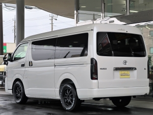 ハイエースワゴン10人乗りハイエースワゴン　車中泊できる街乗り仕様車
