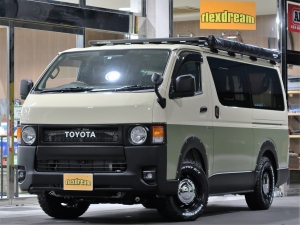 ハイエースＶディーゼル4WD　丸目カスタム　ネオクラシック