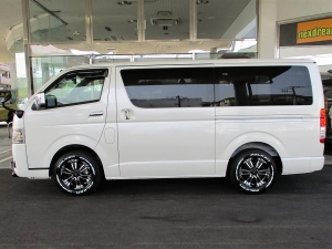 ハイエースバン一部改良後 安全装備追加 特別仕様車