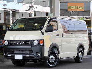 ハイエースＶディーゼル4WD　丸目カスタム　ネオクラシック