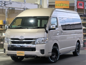 ハイエースバンスパロン　4WD　ディーゼル
