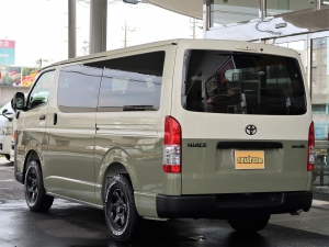 ハイエースバンディーゼル4WD　丸目カスタム　ネオクラシック